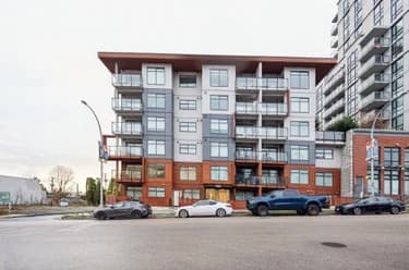 Condo for sale at 207 232 Sixth Street New Westminster British Columbia - MLS: R3131904
