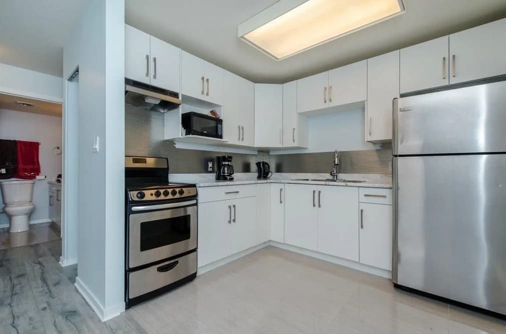 207 2567 VICTORIA STREET, Abbotsford, BC — Residential for Sale - Photo 2