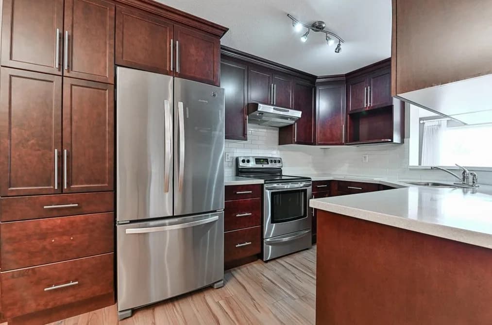 207 33233 BOURQUIN CRESCENT, Abbotsford, BC — Residential for Sale - Photo 2