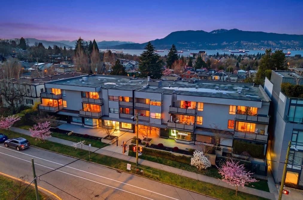 207 3663 W 16 AVENUE, Vancouver, BC — Residential for Sale - Main Photo