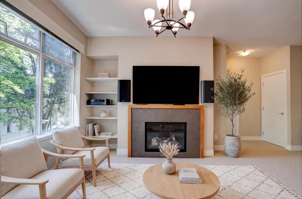 207 5955 IONA DRIVE, Vancouver, BC — Residential for Sale - Photo 2