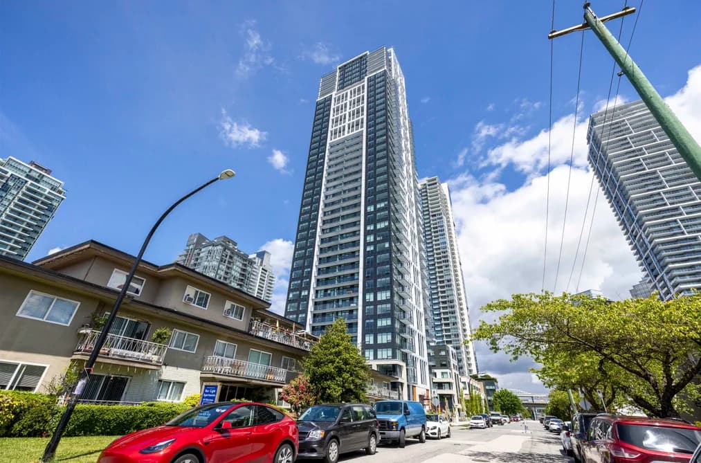 207 6537 TELFORD AVENUE, Burnaby, BC — Residential for Sale - Main Photo