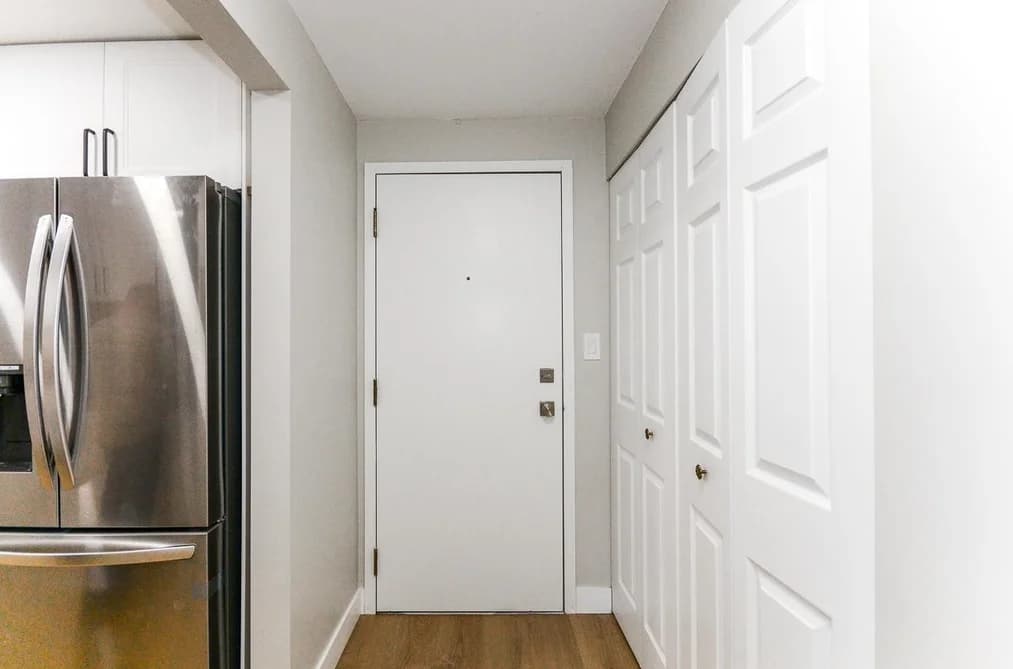 207 7295 MOFFATT ROAD, Richmond, BC — Residential for Sale - Photo 2