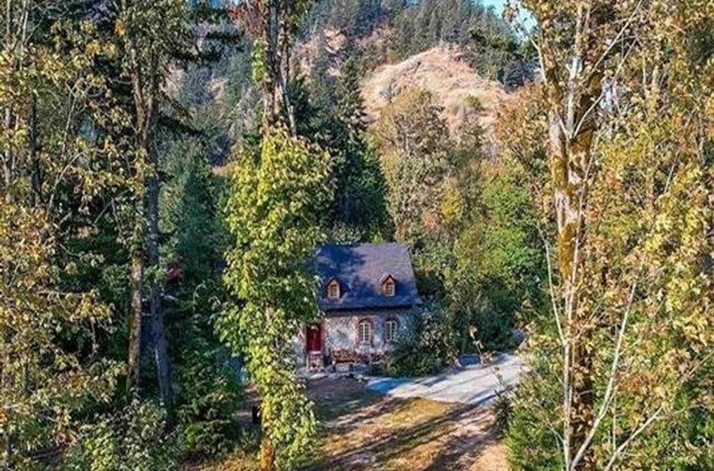 20738 LANDSTROM ROAD, Hope, BC — Residential for Sale - Main Photo