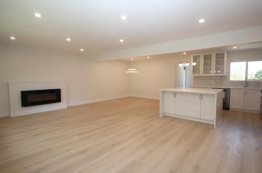 2076 CLARE PLACE, Port Coquitlam, BC — Residential for Sale - Photo 2