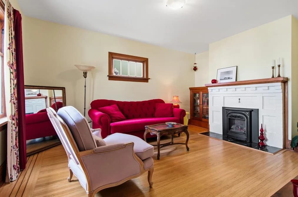 2076 TURNER STREET, Vancouver, BC — Residential for Sale - Photo 2
