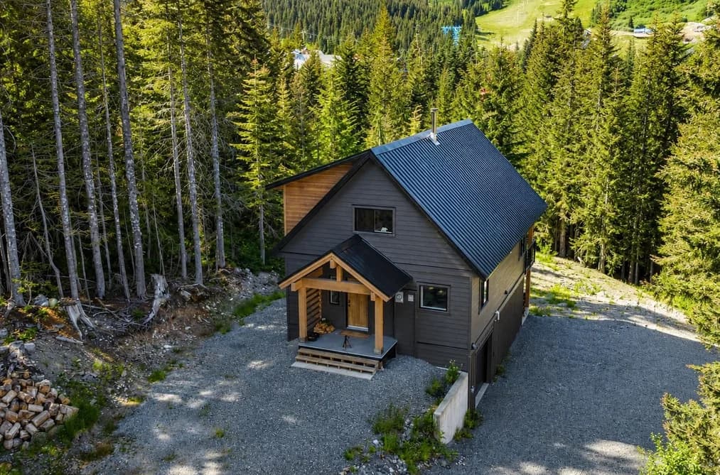 20788 EDELWEISS DRIVE, Agassiz, BC — Residential for Sale - Main Photo