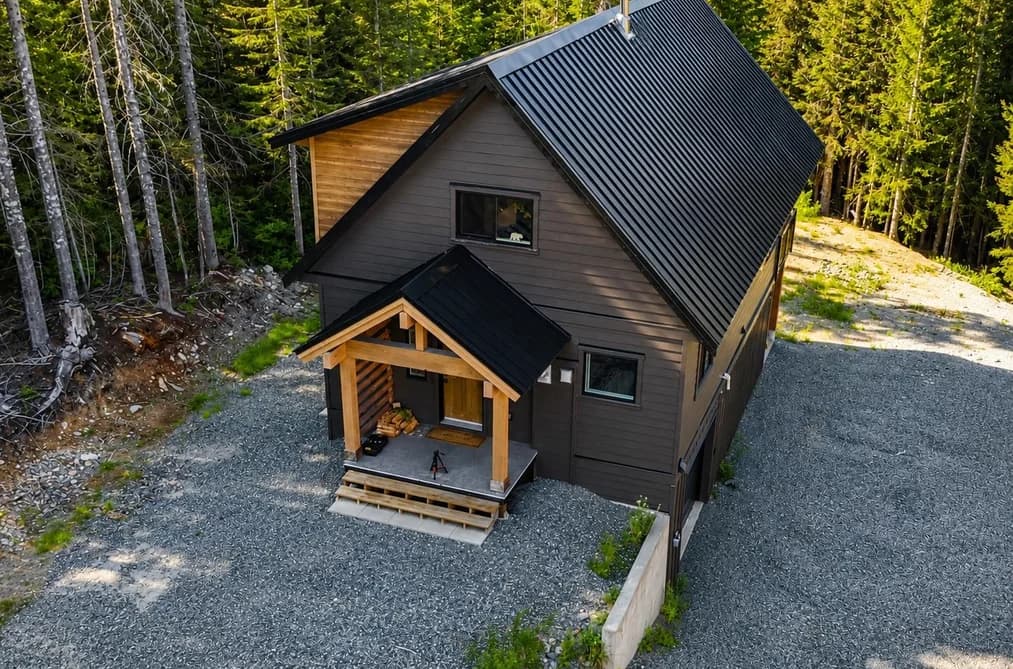 20788 EDELWEISS DRIVE, Agassiz, BC — Residential for Sale - Photo 2