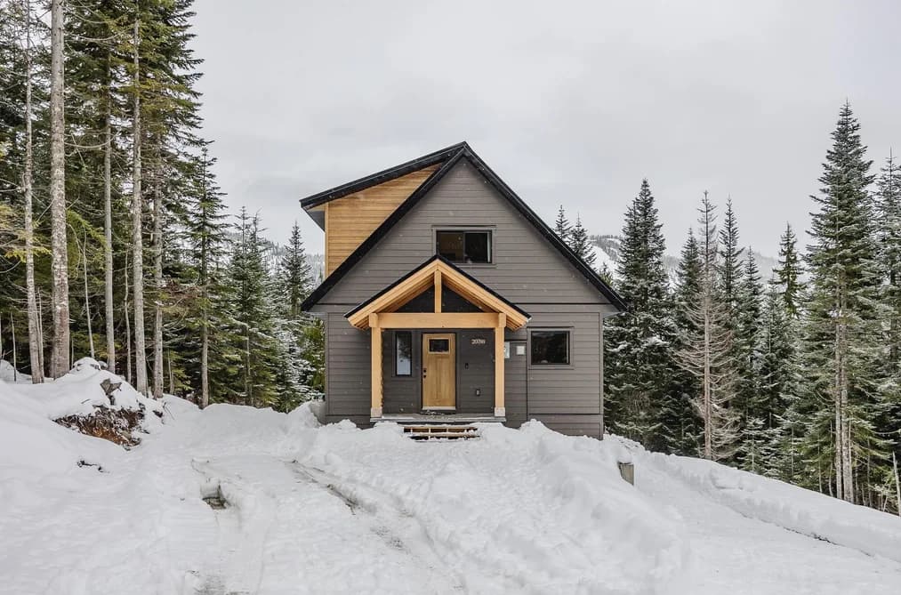 20788 EDELWEISS DRIVE, Agassiz, BC — Residential for Sale - Photo 2
