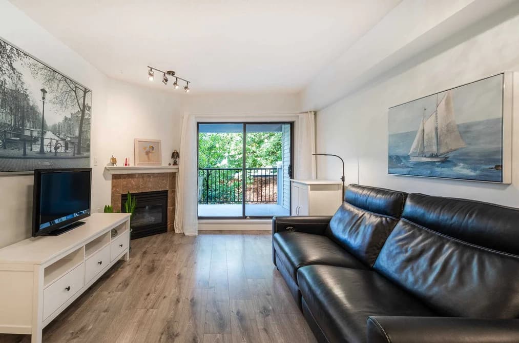 208 102 BEGIN STREET, Coquitlam, BC — Residential for Sale - Photo 2