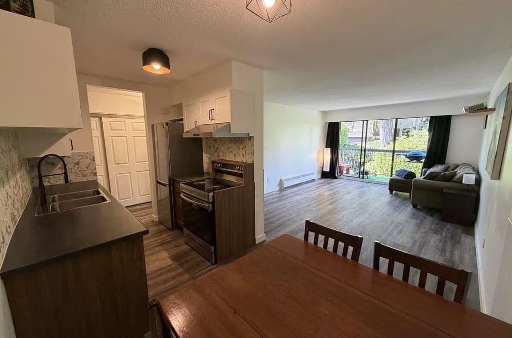 208 1045 HOWIE AVENUE, Coquitlam, BC — Residential for Sale - Main Photo