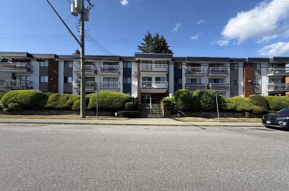 208 1045 HOWIE AVENUE, Coquitlam, BC — Residential for Sale - Photo 2