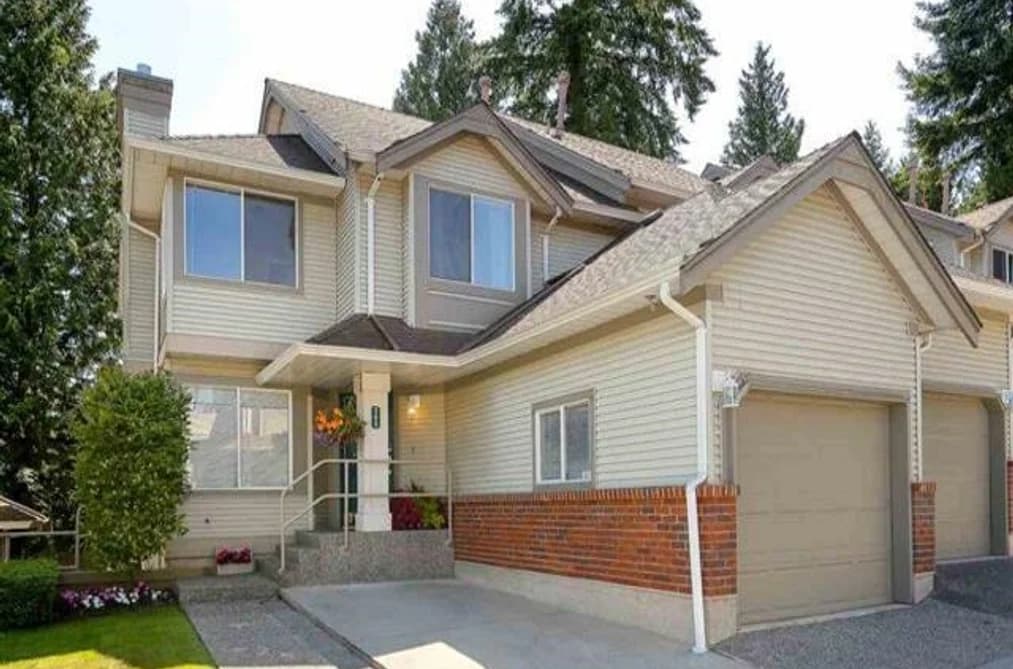208 13900 HYLAND ROAD, Surrey, BC — Residential for Sale - Main Photo