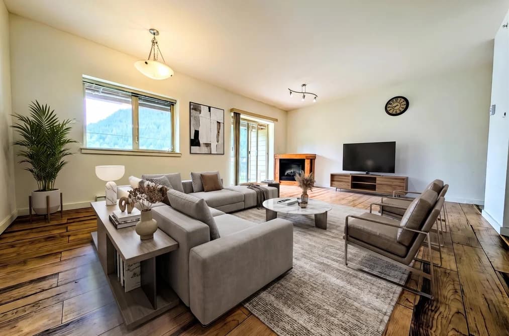 208 1411 PORTAGE ROAD, Pemberton, BC — Residential for Sale - Main Photo