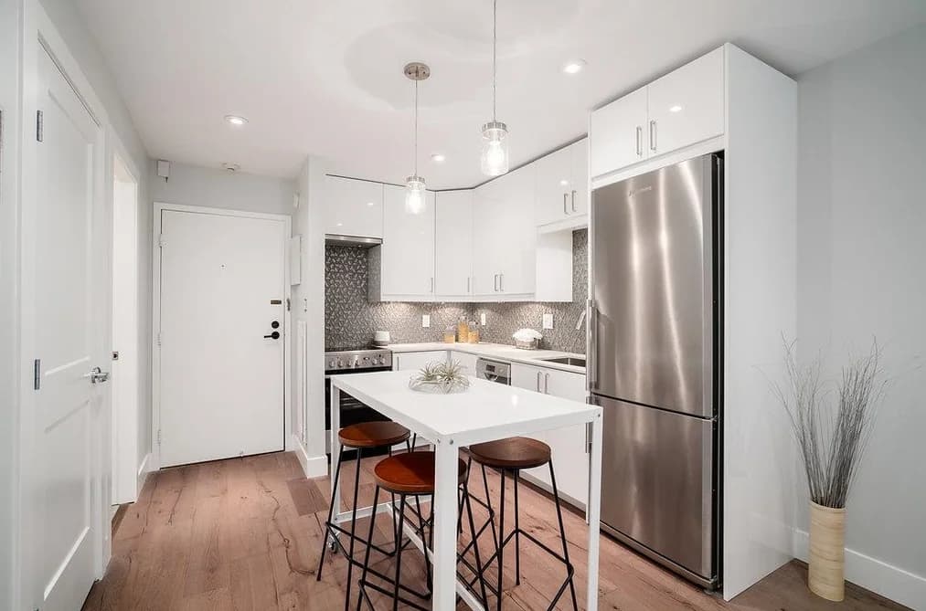 208 1425 CYPRESS STREET, Vancouver, BC — Residential for Sale - Photo 2