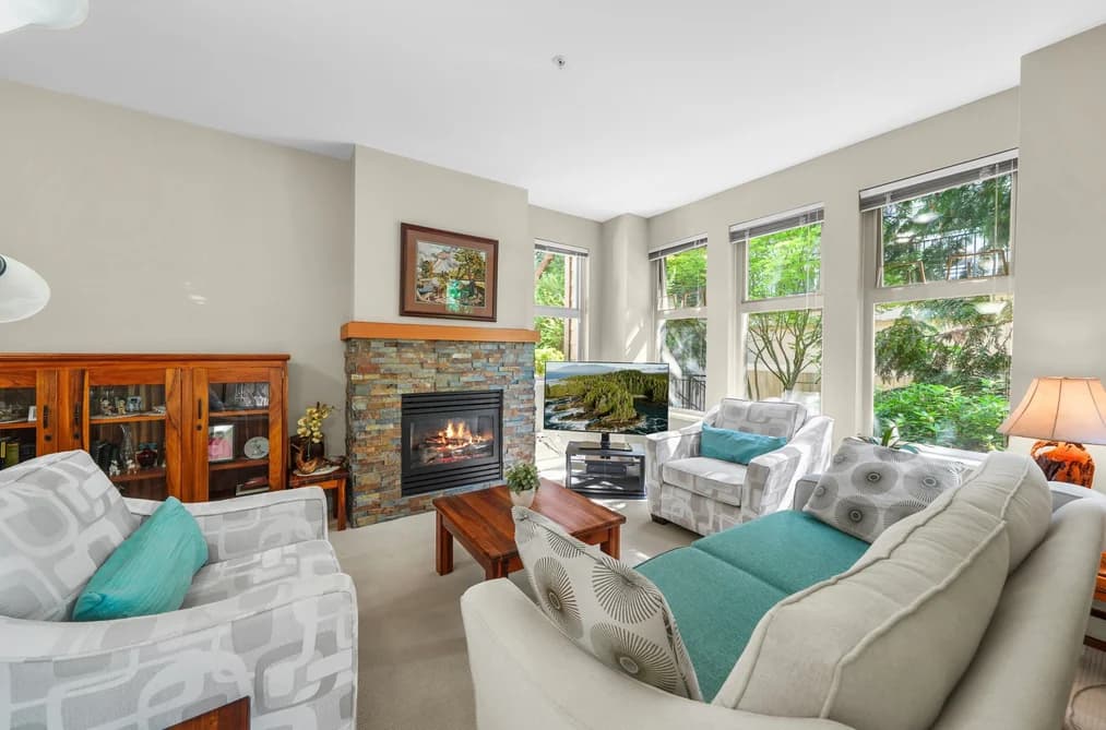 208 188 W 29 STREET, North Vancouver, BC — Residential for Sale - Main Photo