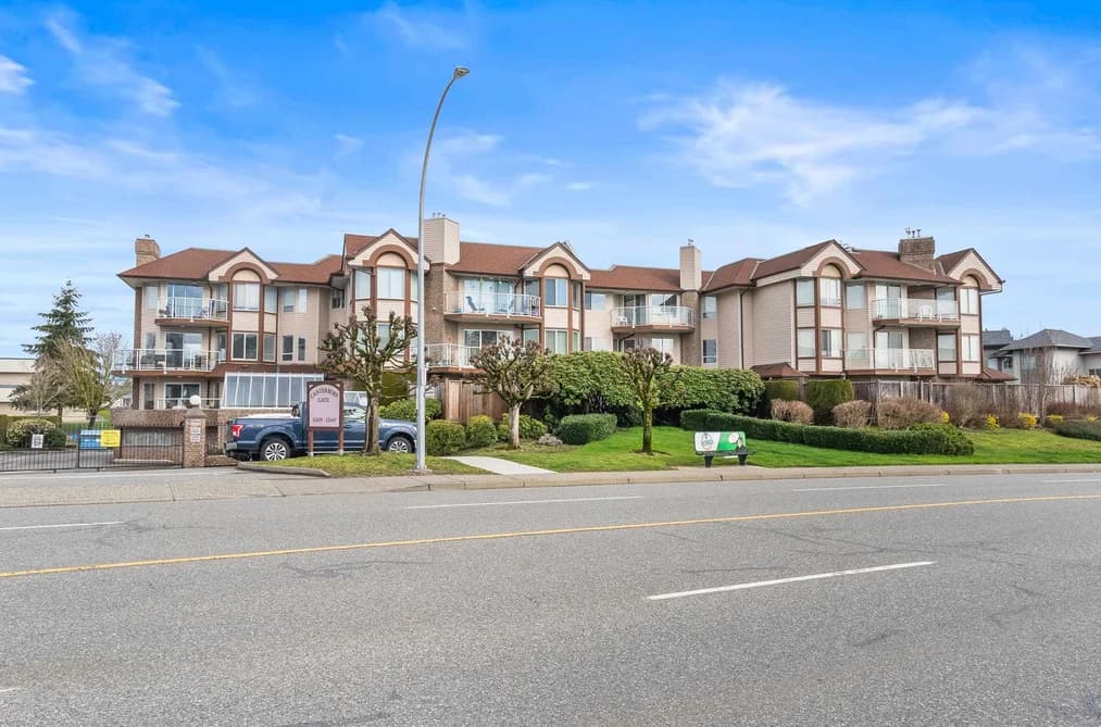 208 32669 GEORGE FERGUSON WAY, Abbotsford, BC — Residential for Sale - Main Photo