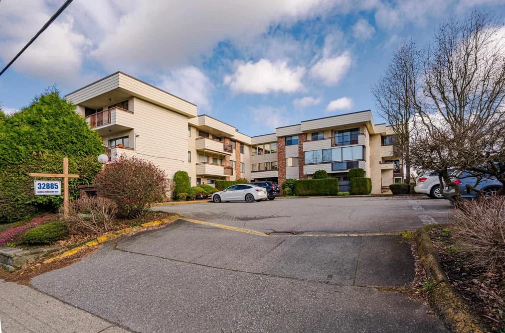 208 32885 GEORGE FERGUSON WAY, Abbotsford, BC — Residential for Sale - Photo 2