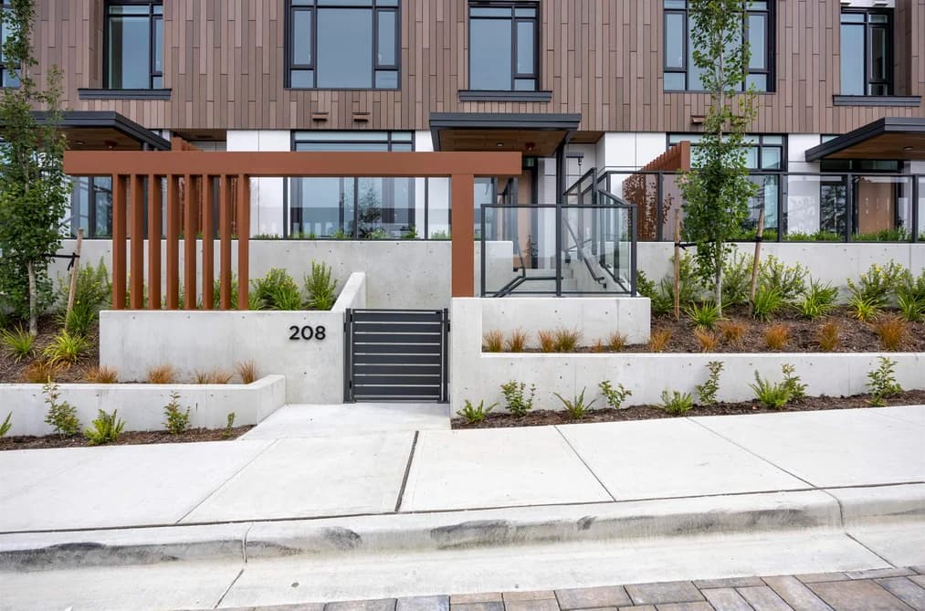 208 3963 UPLANDS, Vancouver, BC — Residential for Sale - Main Photo