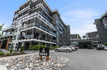 Condo for sale at 208 45745 Watson Road Chilliwack British Columbia - MLS: R3140673