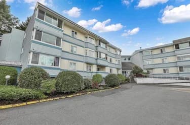Condo for sale at 208 7175 134 Street Surrey British Columbia - MLS: R3127233