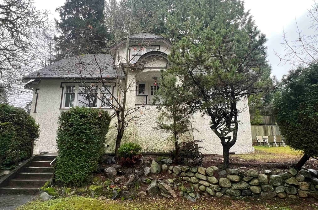2080 W 33RD AVENUE, Vancouver, BC — Residential for Sale - Main Photo
