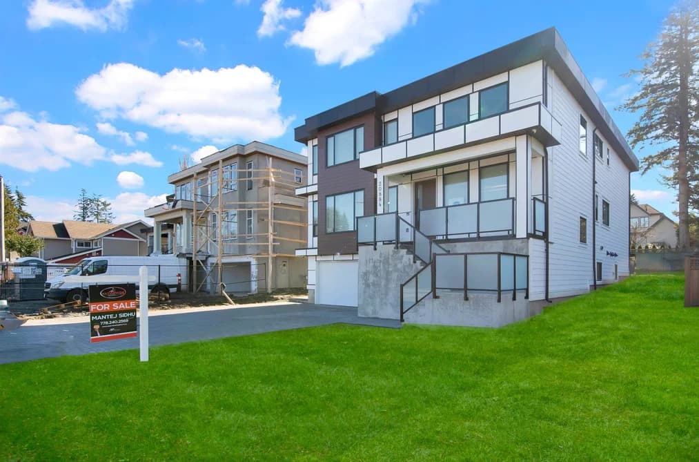 20884 48 AVENUE, Langley, BC — Residential for Sale - Photo 2