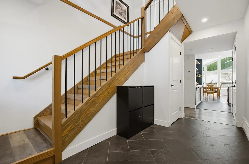 20902 WICKLUND AVENUE, Maple Ridge, BC — Residential for Sale - Photo 2