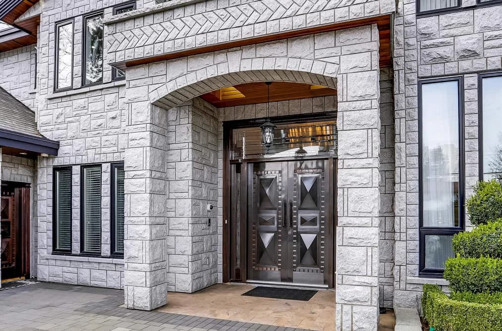 2091 MCLENNAN AVENUE, Richmond, BC — Residential for Sale - Photo 2