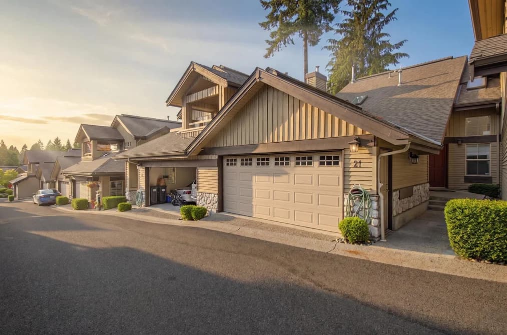 21 1550 LARKHALL CRESCENT, North Vancouver, BC — Residential for Sale - Main Photo