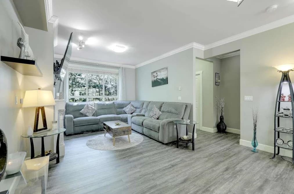 21 19560 68 AVENUE, Surrey, BC — Residential for Sale - Photo 2