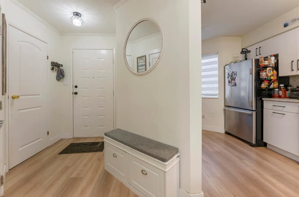 21 7521 140 STREET, Surrey, BC — Residential for Sale - Photo 2