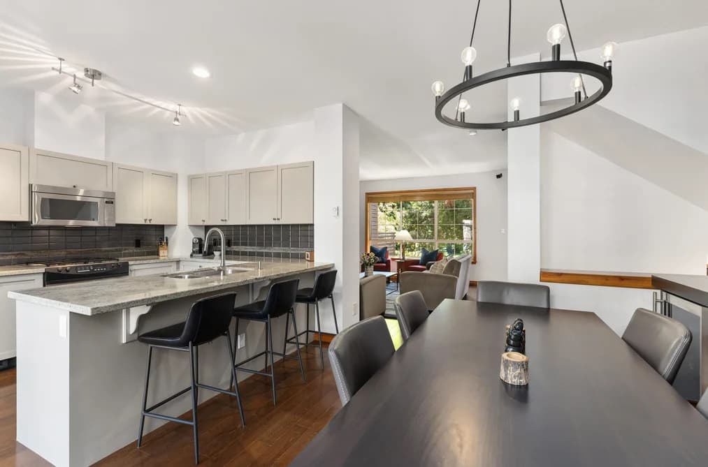 21 8030 NICKLAUS NORTH BOULEVARD, Whistler, BC — Residential for Sale - Photo 2