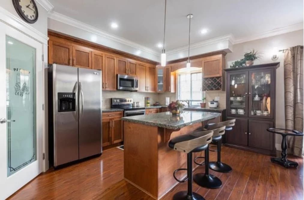 21 8358 121A STREET, Surrey, BC — Residential for Sale - Photo 2