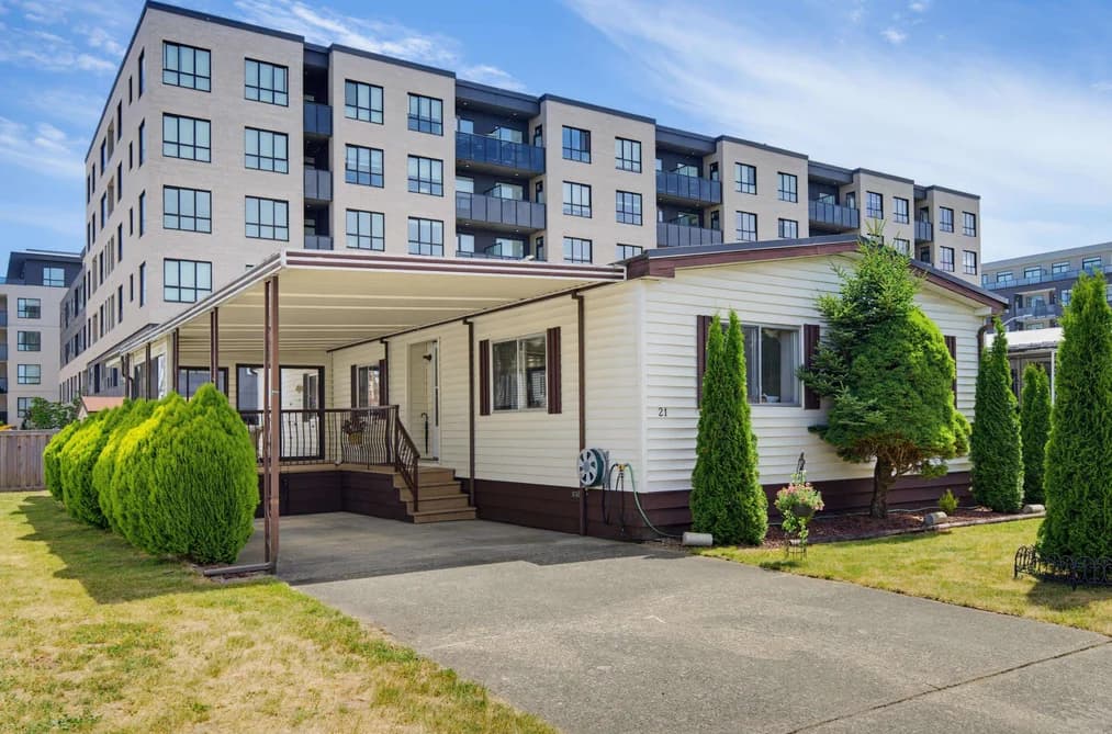 21 8670 156 STREET, Surrey, BC — Residential for Sale - Main Photo
