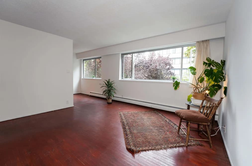 210 1050 JERVIS STREET, Vancouver, BC — Residential for Sale - Main Photo