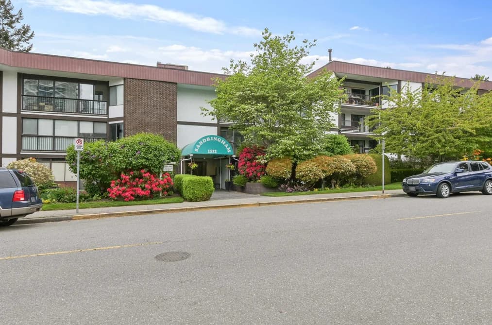 210 1521 BLACKWOOD STREET, White Rock, BC — Residential for Sale - Photo 2