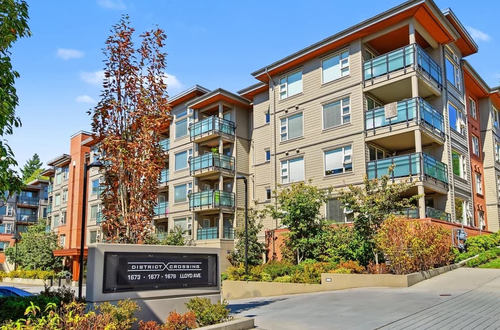 210 1677 LLOYD AVENUE, North Vancouver, BC — Residential for Sale - Main Photo