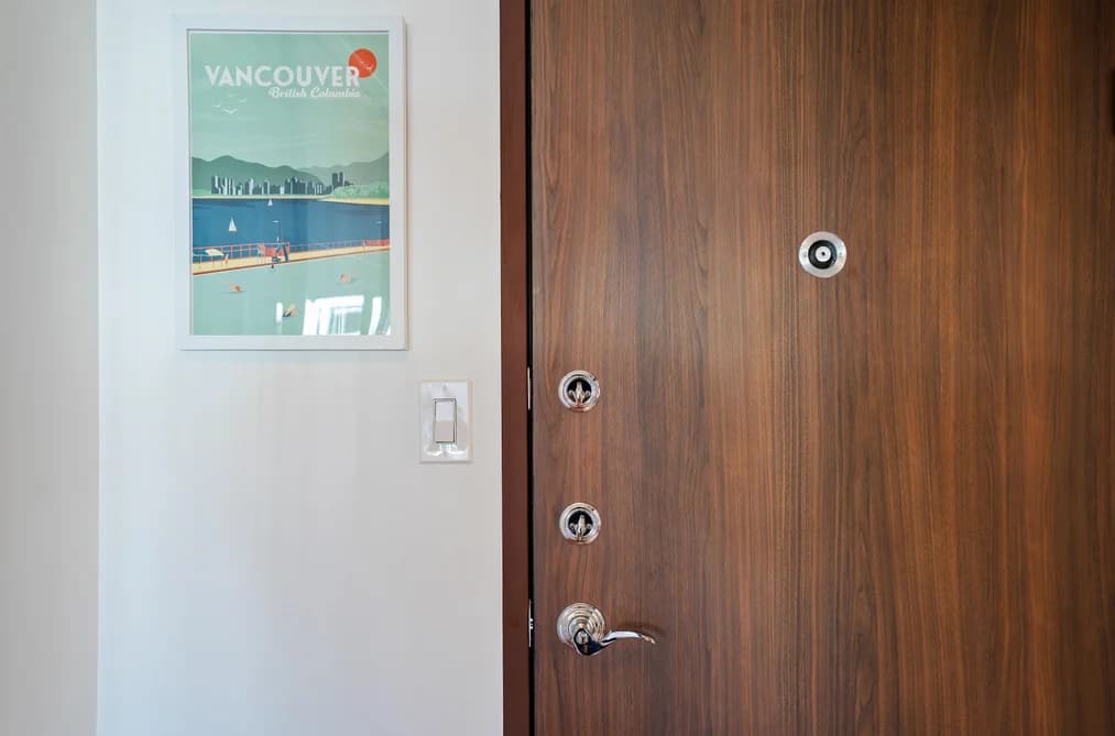 210 2450 CORNWALL AVENUE, Vancouver, BC — Residential for Sale - Photo 2