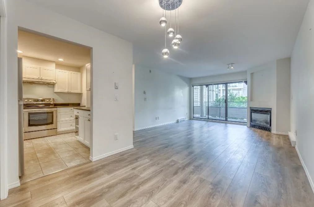 210 2915 GLEN DRIVE, Coquitlam BC V3B 7H8 - Photo 1