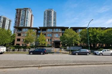 Condo for sale at 210 3105 Lincoln Avenue Coquitlam British Columbia - MLS: R3148334