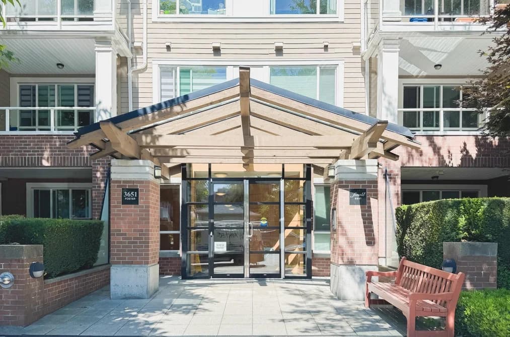210 3651 FOSTER AVENUE, Vancouver, BC — Residential for Sale - Main Photo