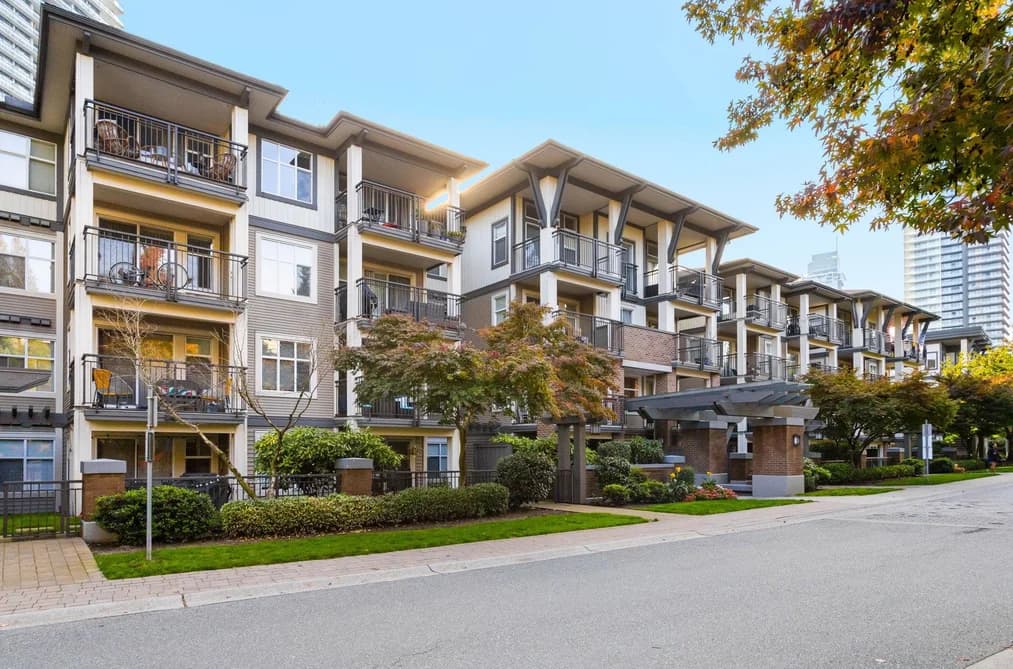 210 4768 BRENTWOOD DRIVE, Burnaby, BC — Residential for Sale - Photo 2