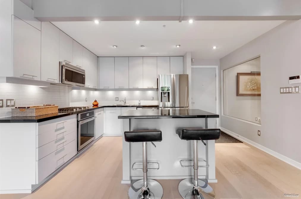 210 530 RAVEN WOODS DRIVE, North Vancouver, BC — Residential for Sale - Photo 2