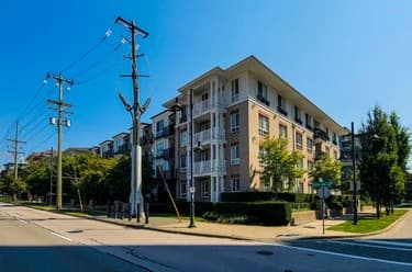 Condo for sale at 210 608 Como Lake Avenue Coquitlam British Columbia - MLS: R3154769