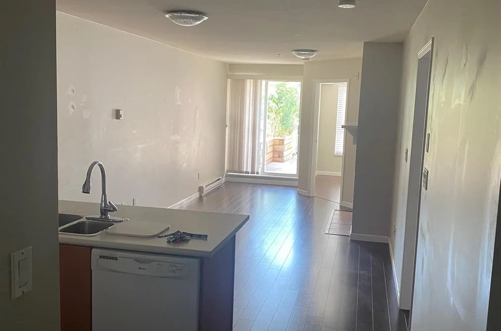 210 6991 VICTORIA DRIVE, Vancouver, BC — Residential for Sale - Photo 2