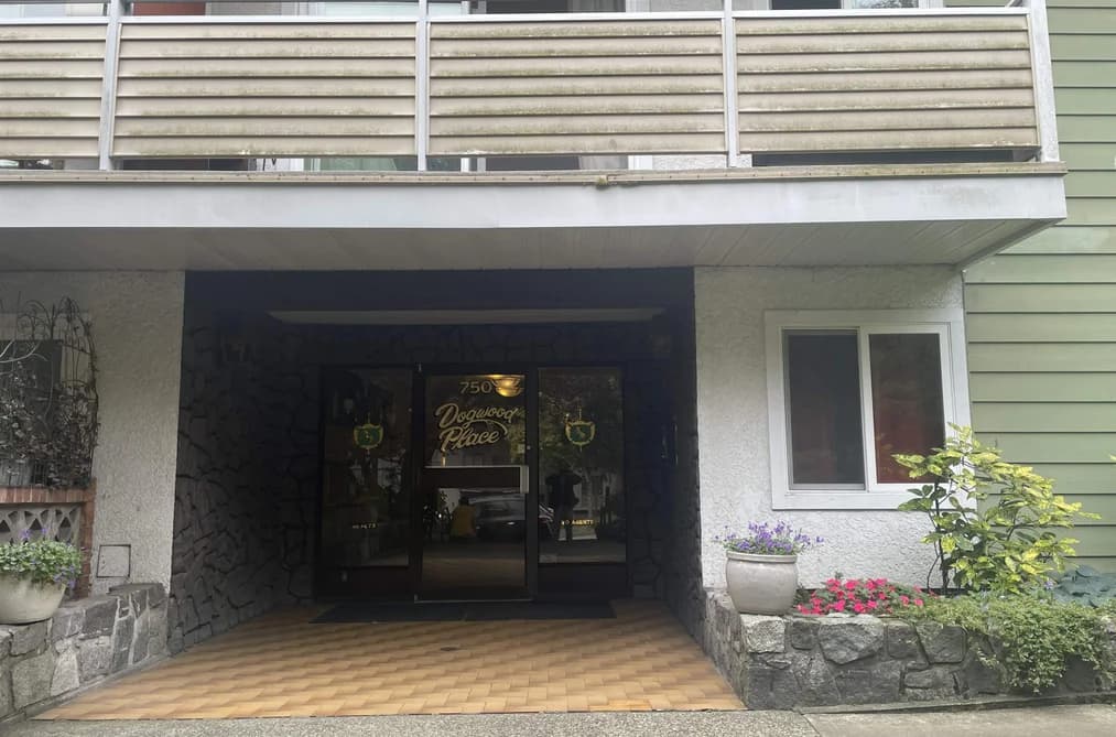 210 750 E 7TH AVENUE, Vancouver, BC — Residential for Sale - Main Photo