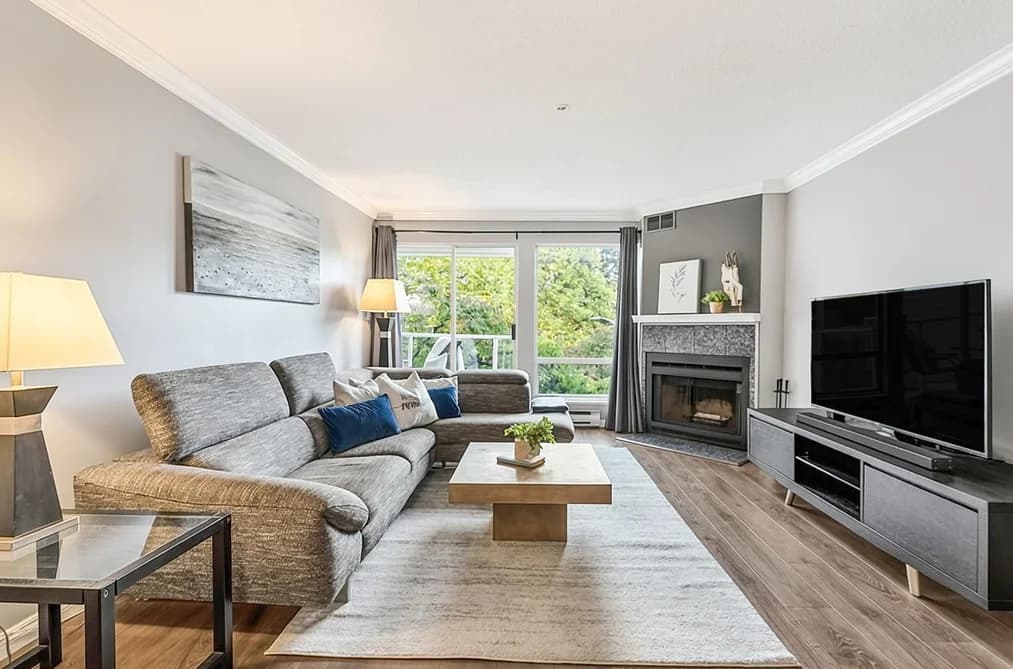 210 889 W 7TH AVENUE, Vancouver, BC — Residential for Sale - Main Photo