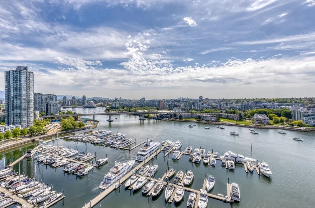 2101 1228 MARINASIDE CRESCENT, Vancouver, BC — Residential for Sale - Main Photo