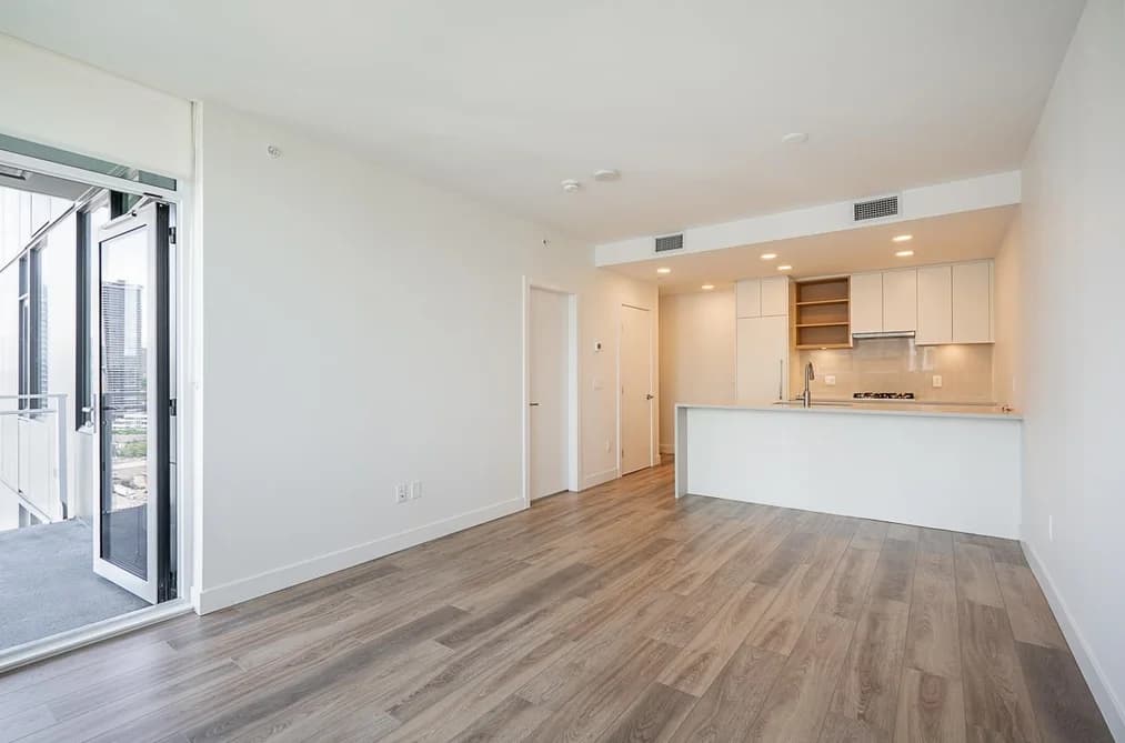 2101 4433 ALASKA STREET, Burnaby, BC — Residential for Sale - Main Photo